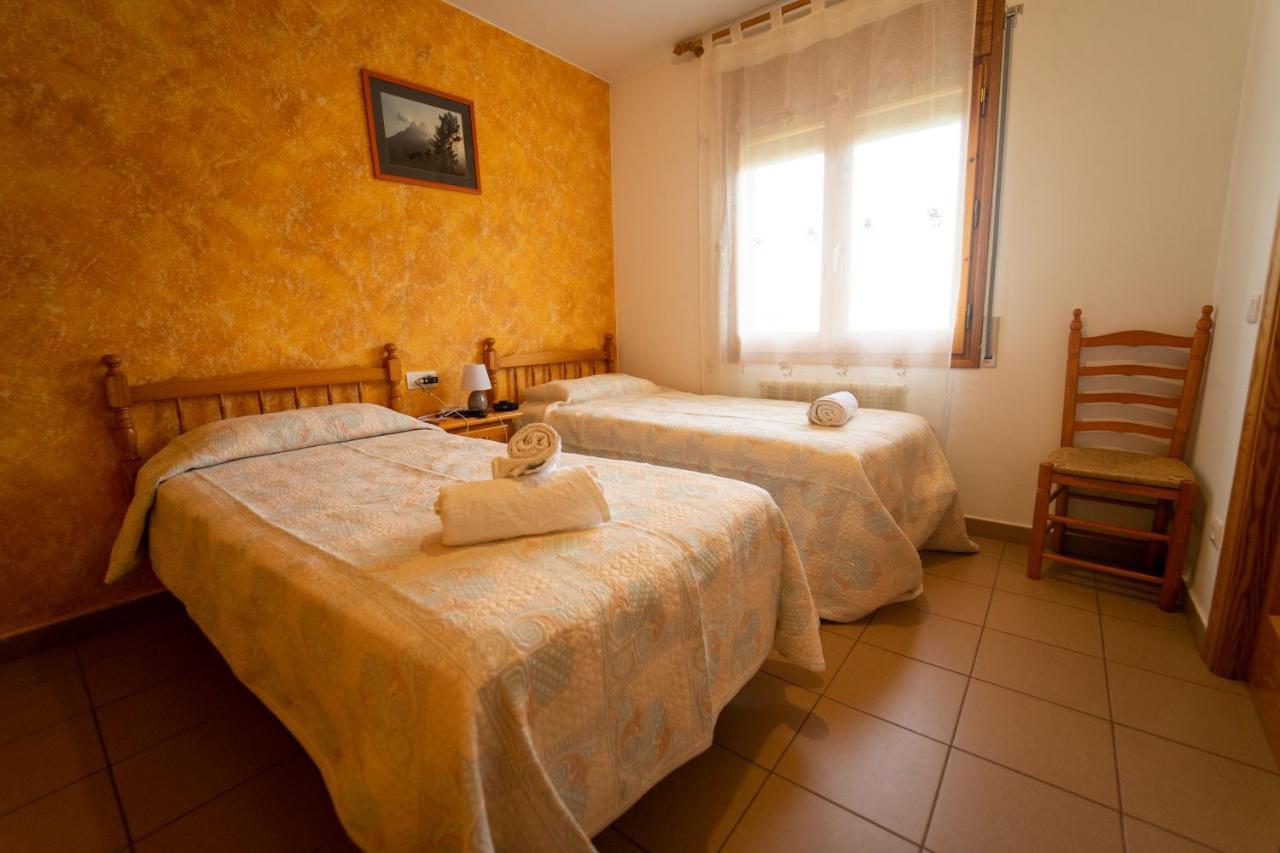 Hostal Rural Cal Xic Saldes Exterior photo